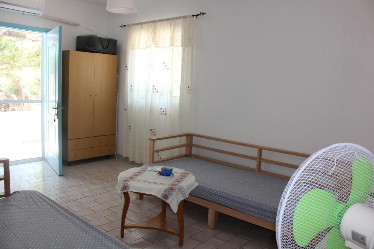 Aaron Apartments Ferma Eksteriør bilde