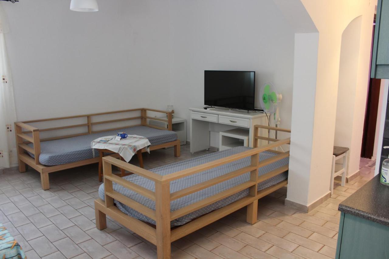 Aaron Apartments Ferma Eksteriør bilde